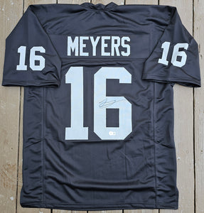 JAKOBI MEYERS "Las Vegas Raiders" Autographed Custom Jersey Color Balck Size XL. Beckett