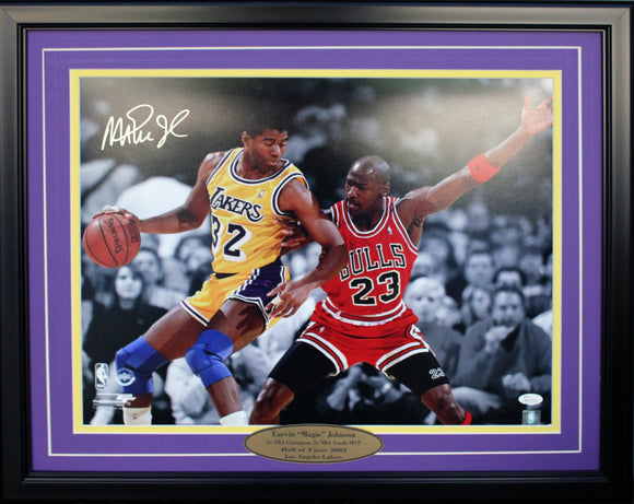 Magic Johnson Autographed Los Angeles Lakers 16x20 photo. JSA